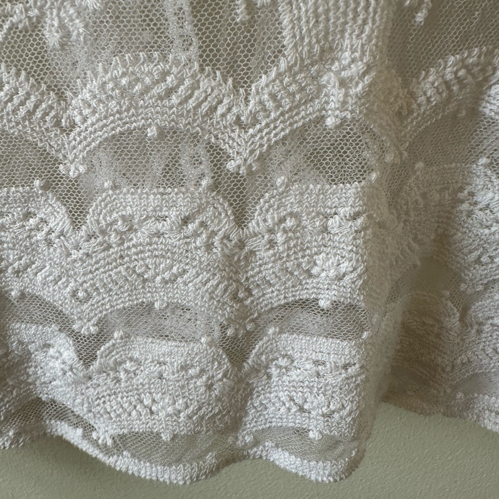 Rabbit Rabbit Rabbit white lace shrug/cardigan size small - Picture 9 of 11